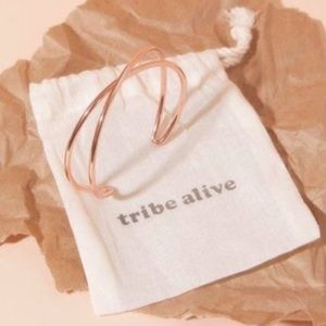 *New* Tribe Alive Criss Cross Rose Gold Bracelet